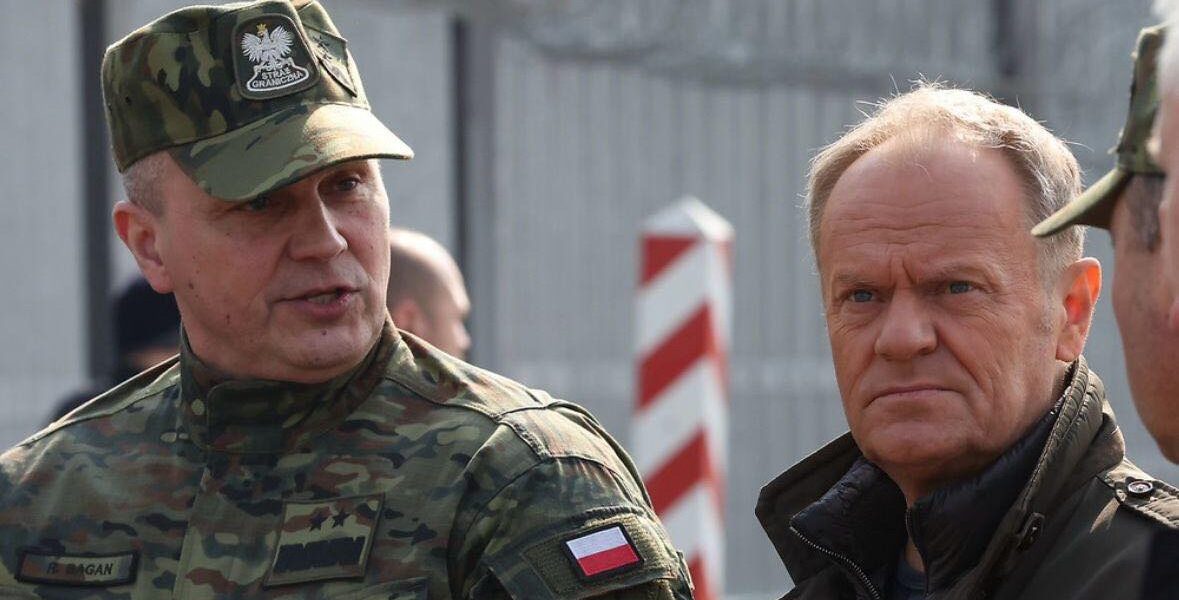 donald-tusk-polonia-armata-e1759895893620.jpg - PressHub24