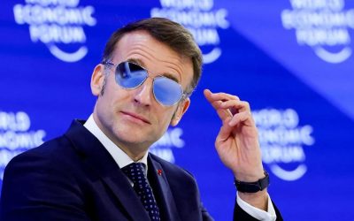 emmanuel-macron-ochelari-de-soare.jpg - PressHub24