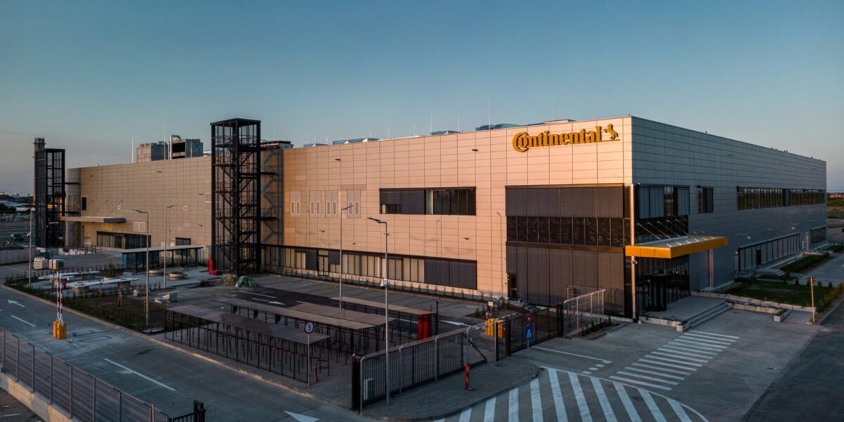 fabrica_de_componente_electronice_continental_timisoara__6_-e1668170713356.jpg - PressHub24