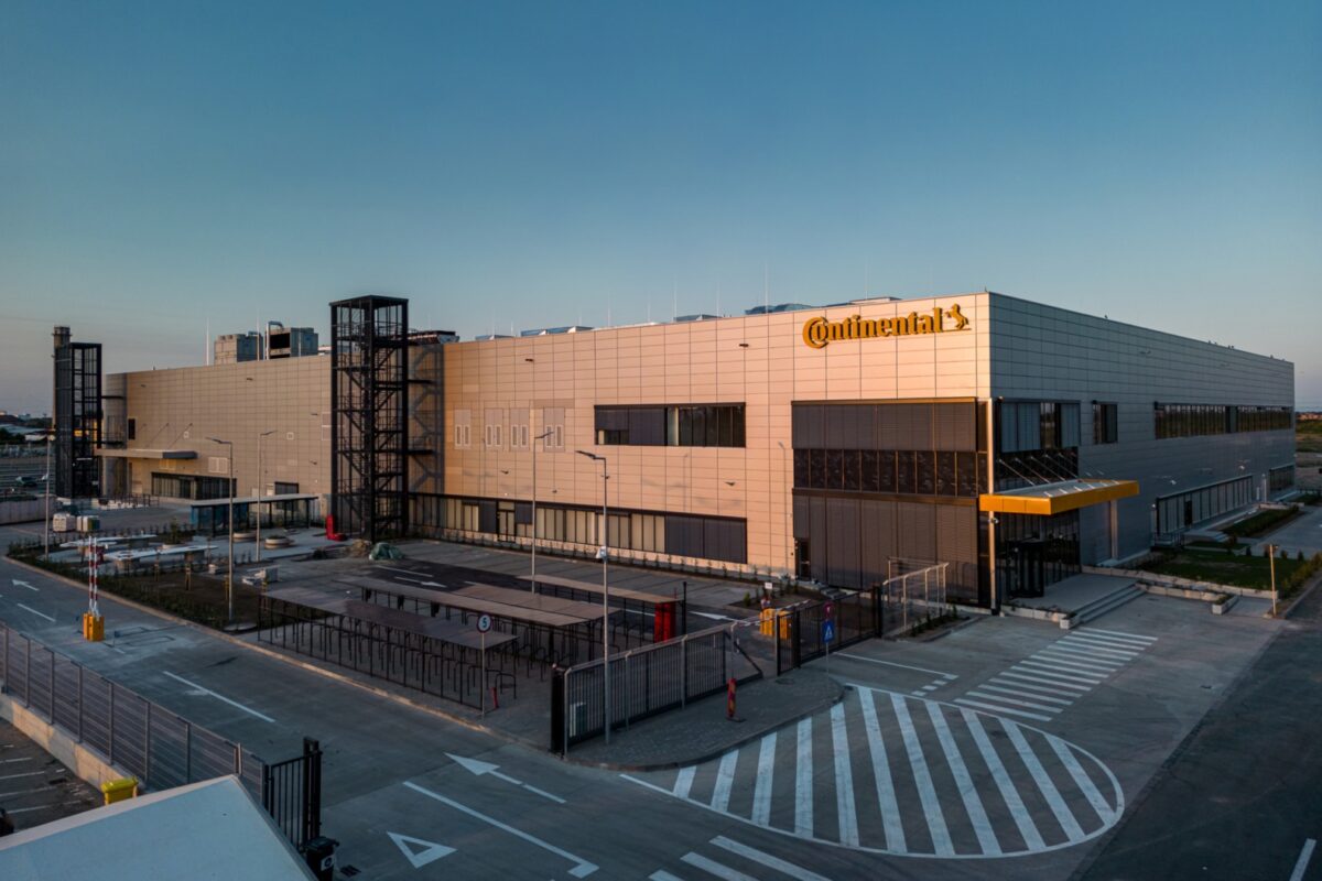 Aumovio va disponibiliza până la 4.000 de angajați în mai multe țări, inclusiv România