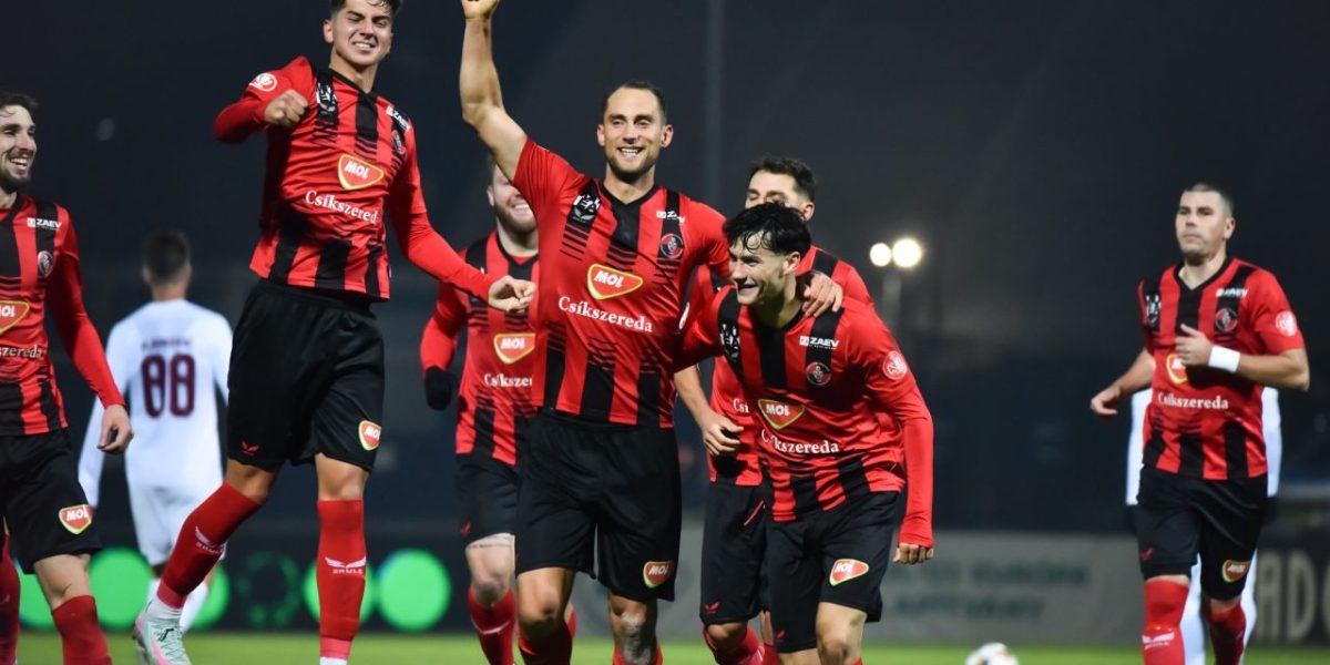 fk-csikszereda-miercurea-ciuc-fc-cfr-1907-cluj-cluj-superliga-superbet-04102025.jpg - PressHub24