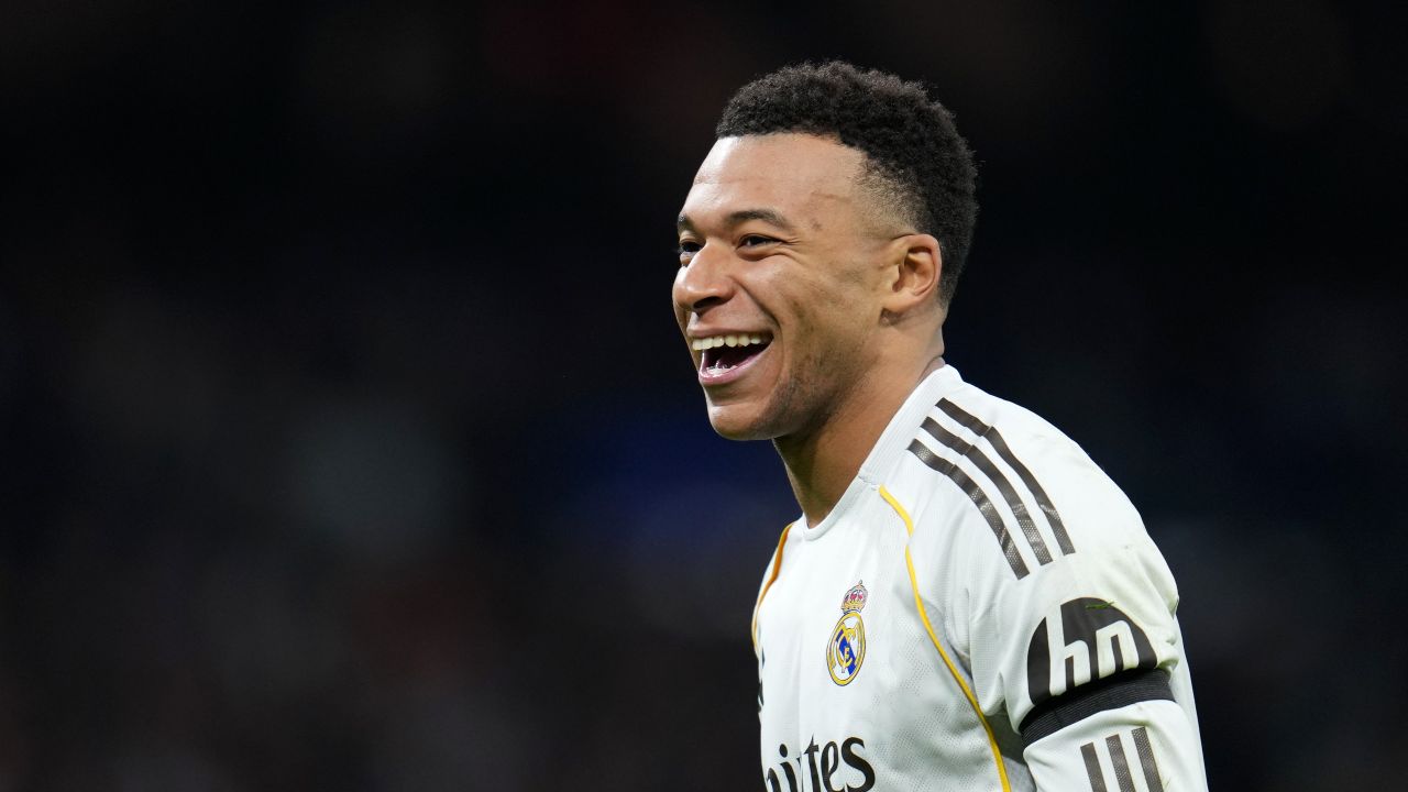 Real Madrid învinge Villarreal 2-0 și preia temporar conducerea în La Liga