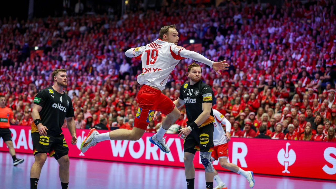 Franța, cu 70 de goluri, eliminată; Danemarca în semifinale EHF EURO 2026