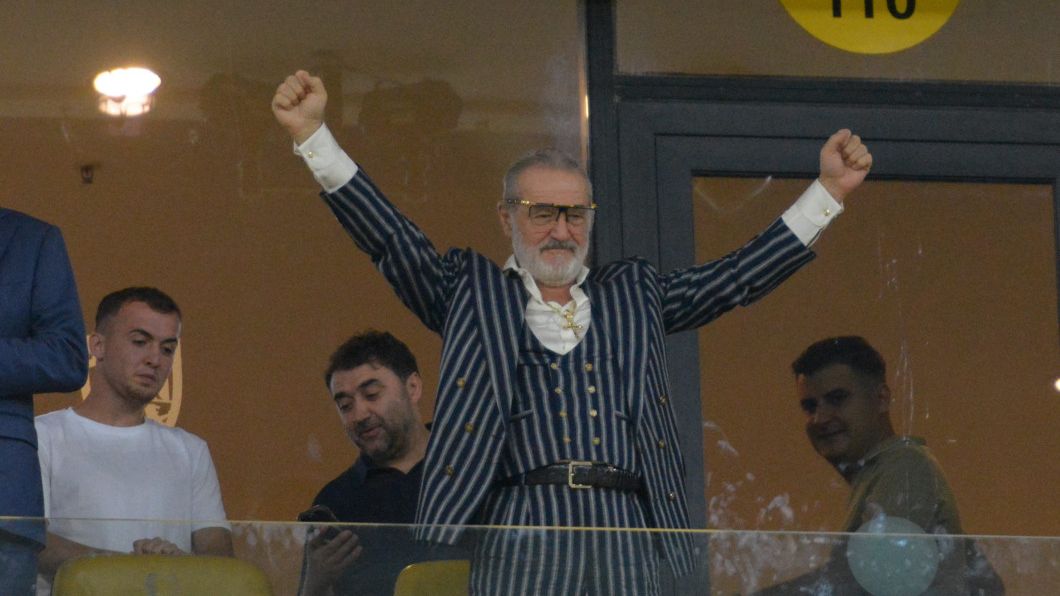 gigi-becali-dancus-fcsb-digi-1.jpg - PressHub24