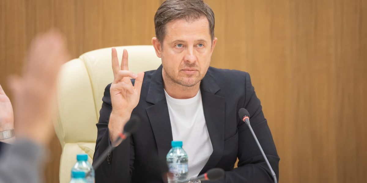 hubert-thuma-trei.jpg - PressHub24