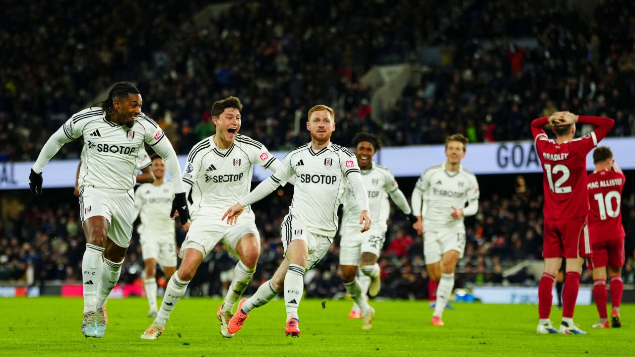 Fulham – Liverpool 2-2: Remiză surprinzătoare și meciuri spectaculoase în Premier League