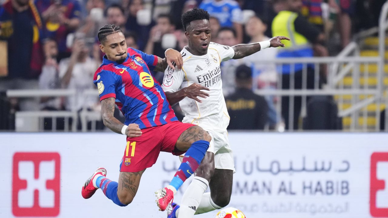 El Clasico: Barcelona și Real Madrid, 2-2 la pauză, reluare acum!