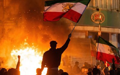 iran-proteste-steag-foc.jpg - PressHub24