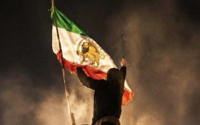 iran-proteste-steag-libertate.jpg - PressHub24