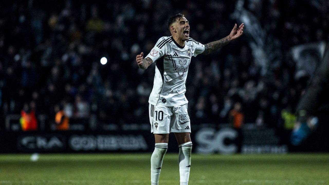 Jefte Betancor strălucește cu o „dublă” și un lob spectaculos în meciul cu Real Madrid