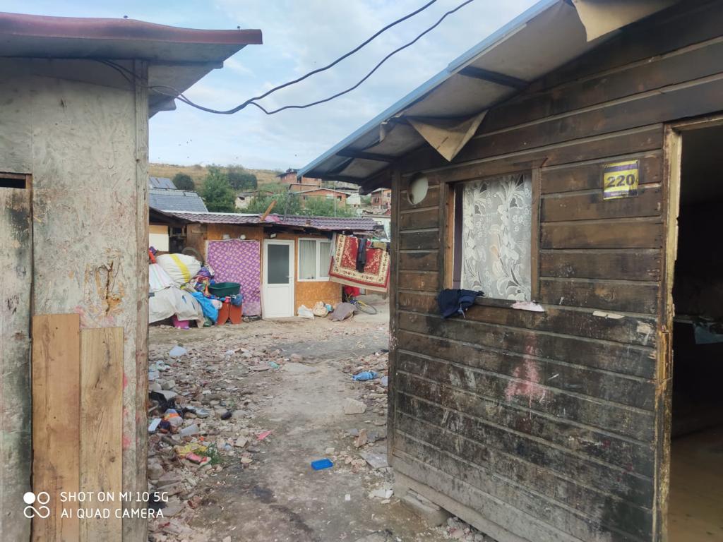 Deputatul Păun: Creșterea taxelor pentru romi e nedreaptă; lipsuri majore în infrastructură