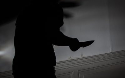 knife-376383.jpg - PressHub24