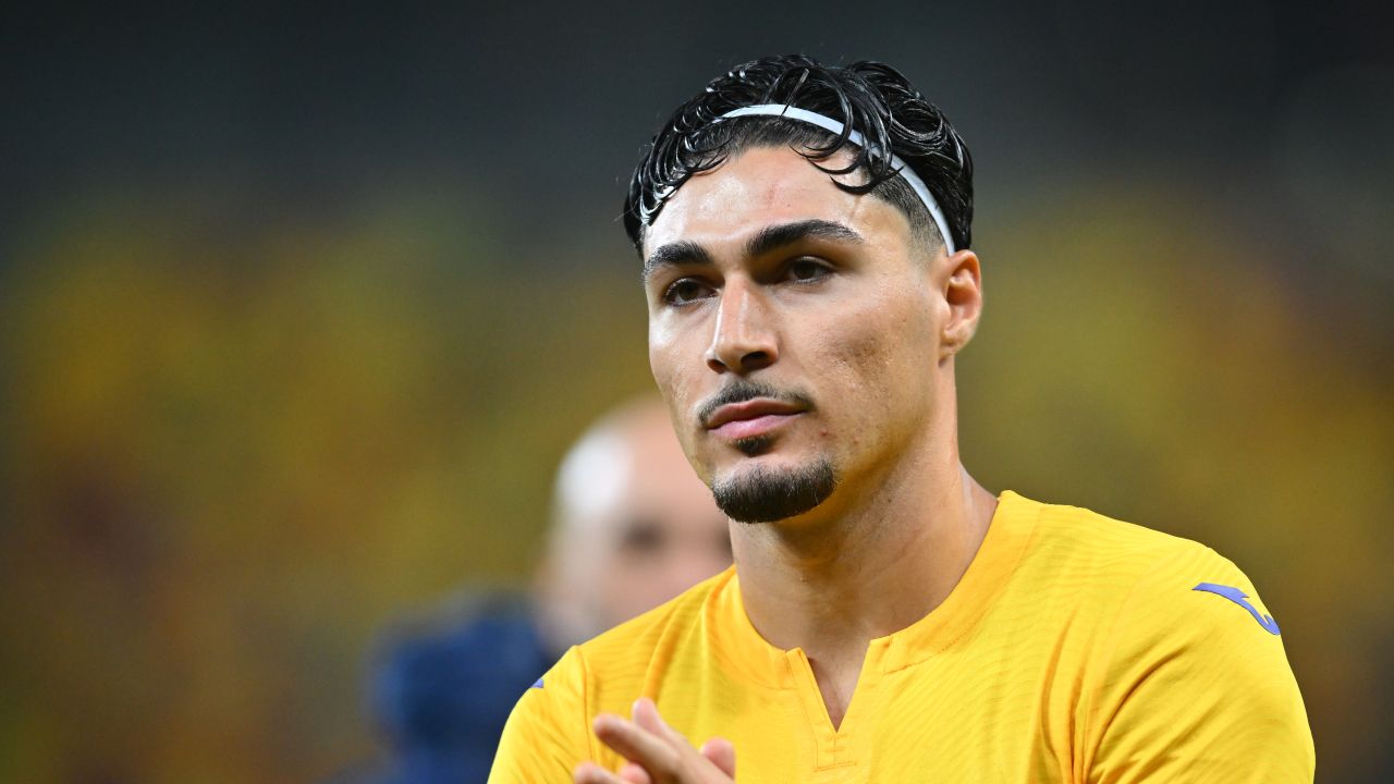 Duo românesc colaborează cu Lisav Eissat pentru un nou proiect musical