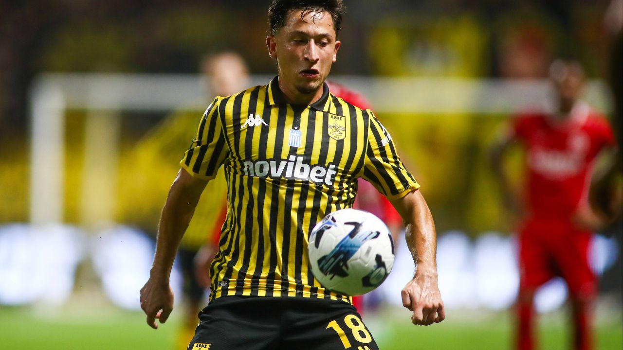 Olimpiu Moruțan părăsește Aris, grecii au găsit un nou jucător