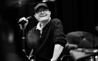 phil-collins_n.jpg - PressHub24