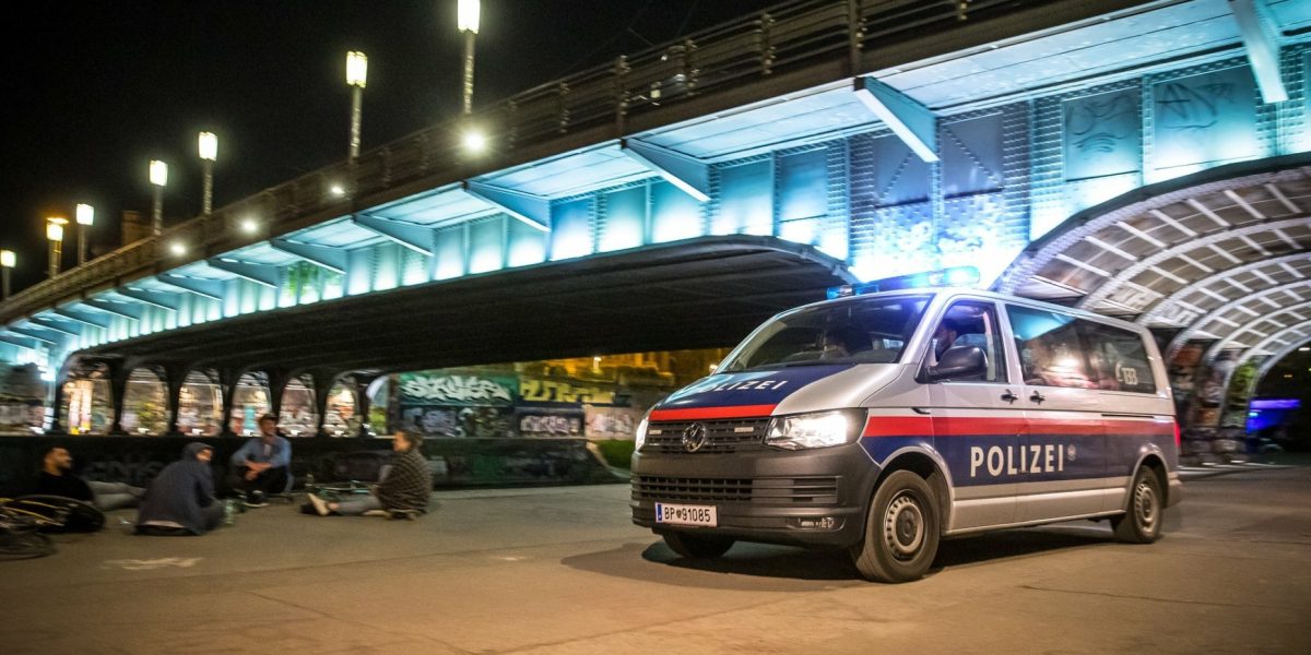 polizei-austria-migranti.jpg - PressHub24