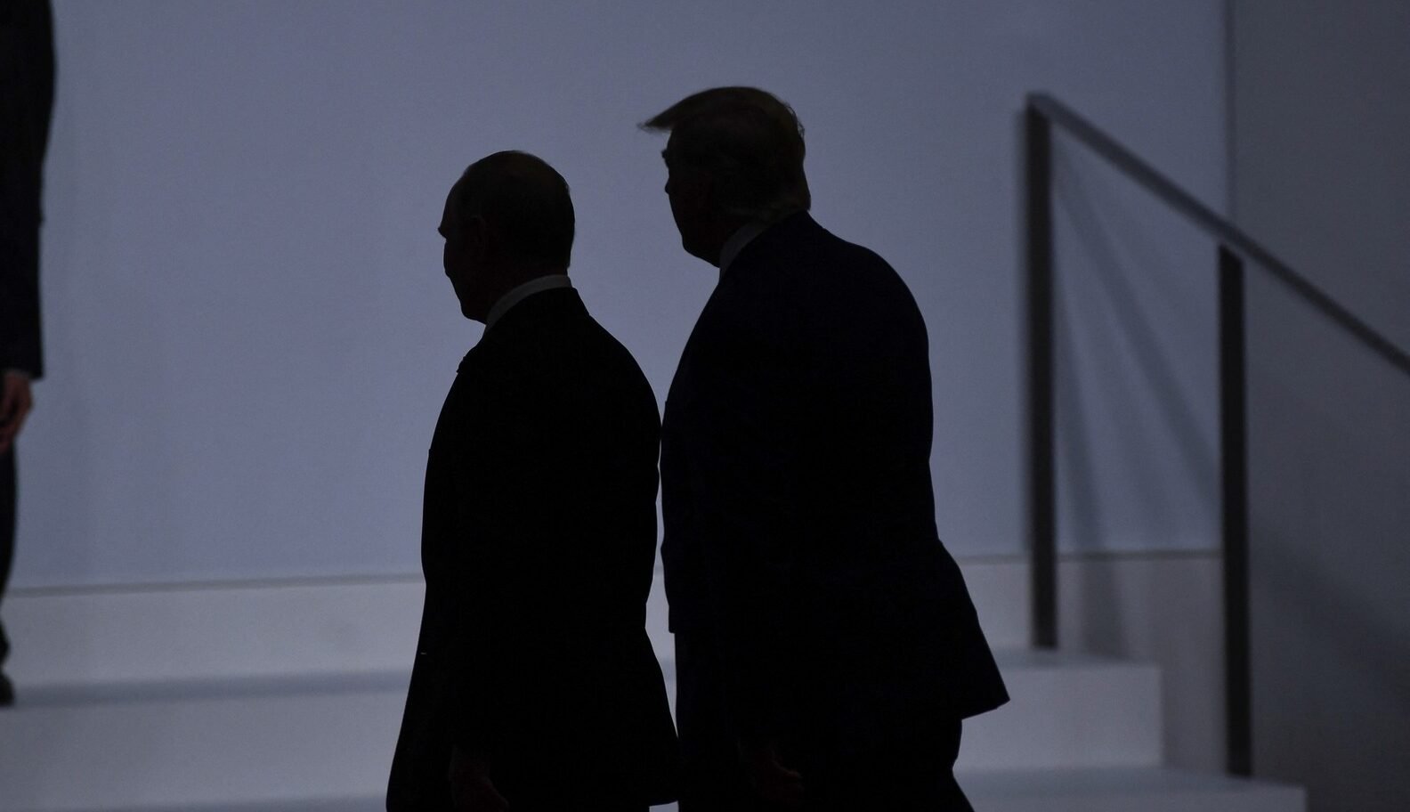 Rusia blochează calea către pace, Reuters: schimbare în poziția lui Trump