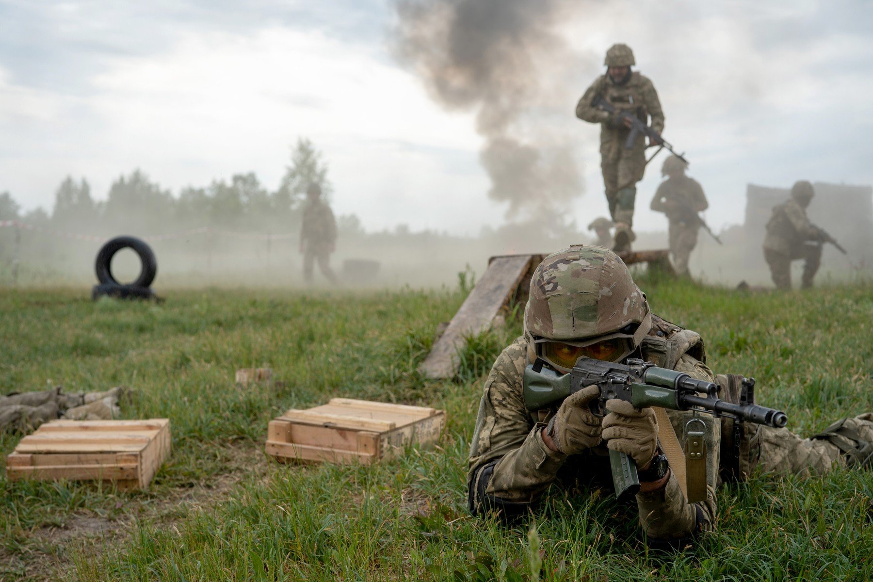 Marea Britanie alocă 200 milioane lire sterline armatei