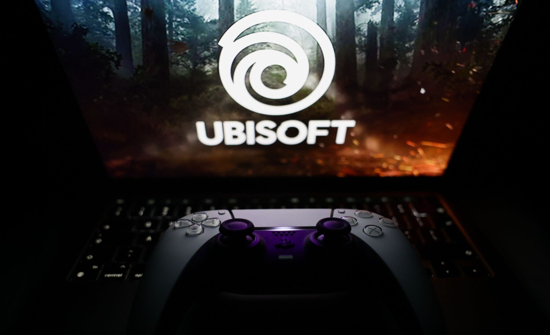 Ubisoft scade cu peste 28% pe Bursa din Paris după anularea a șase jocuri