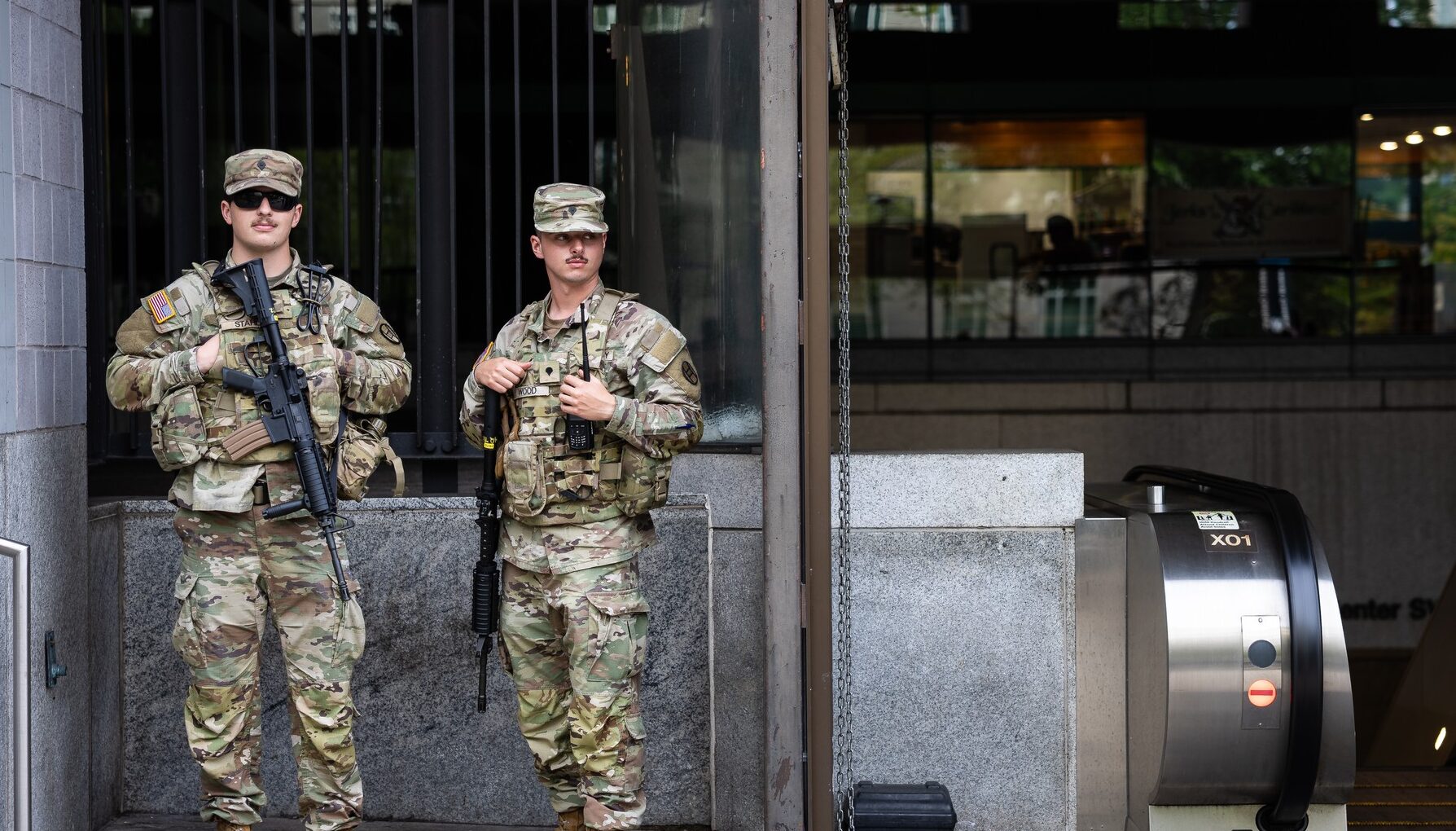 Trump retrage Garda Naţională din Chicago, Portland și LA
