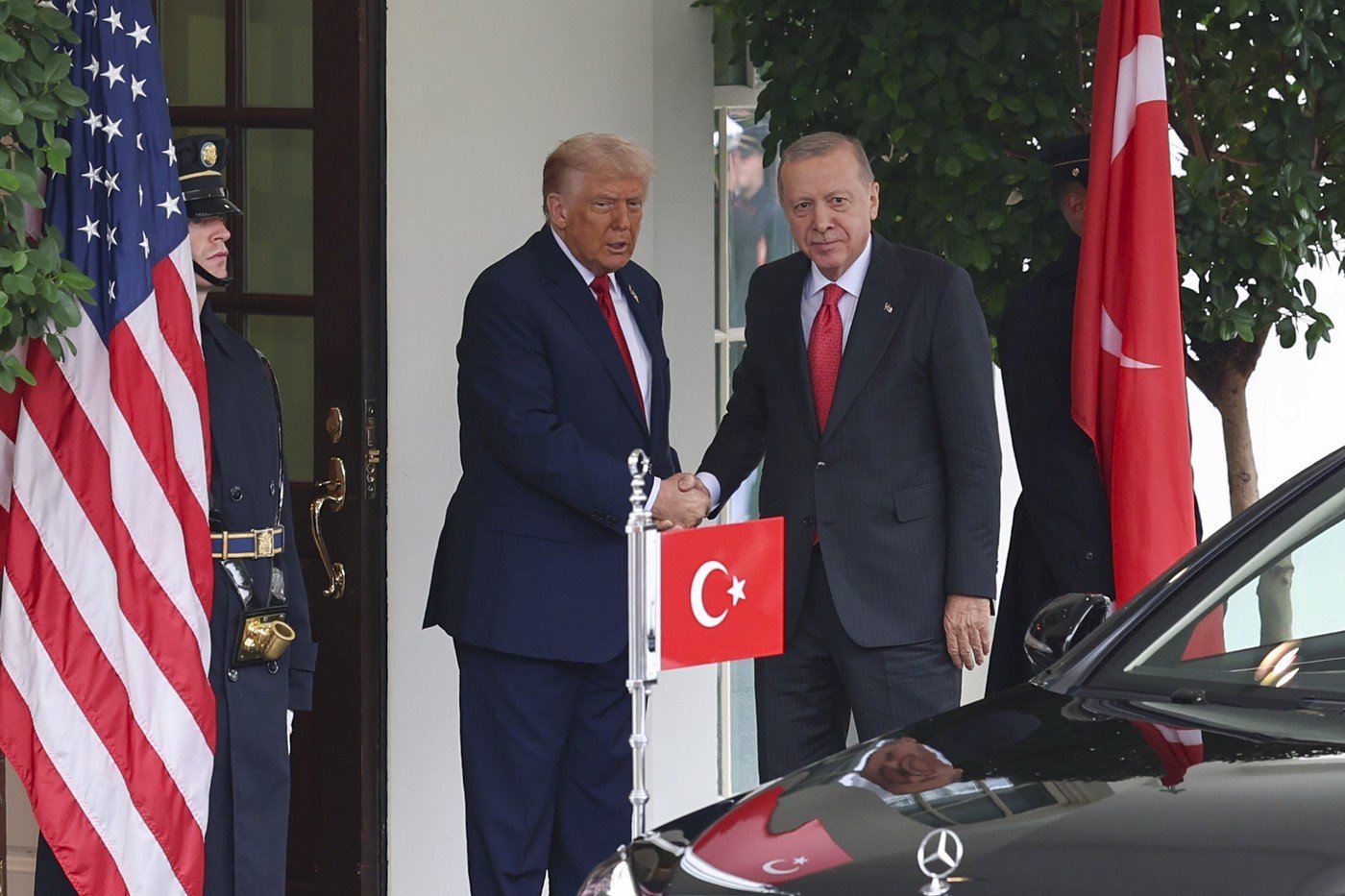 Erdogan a vorbit cu Trump despre Siria și Gaza; Turcia, invitată în Consiliul pentru Pace al SUA