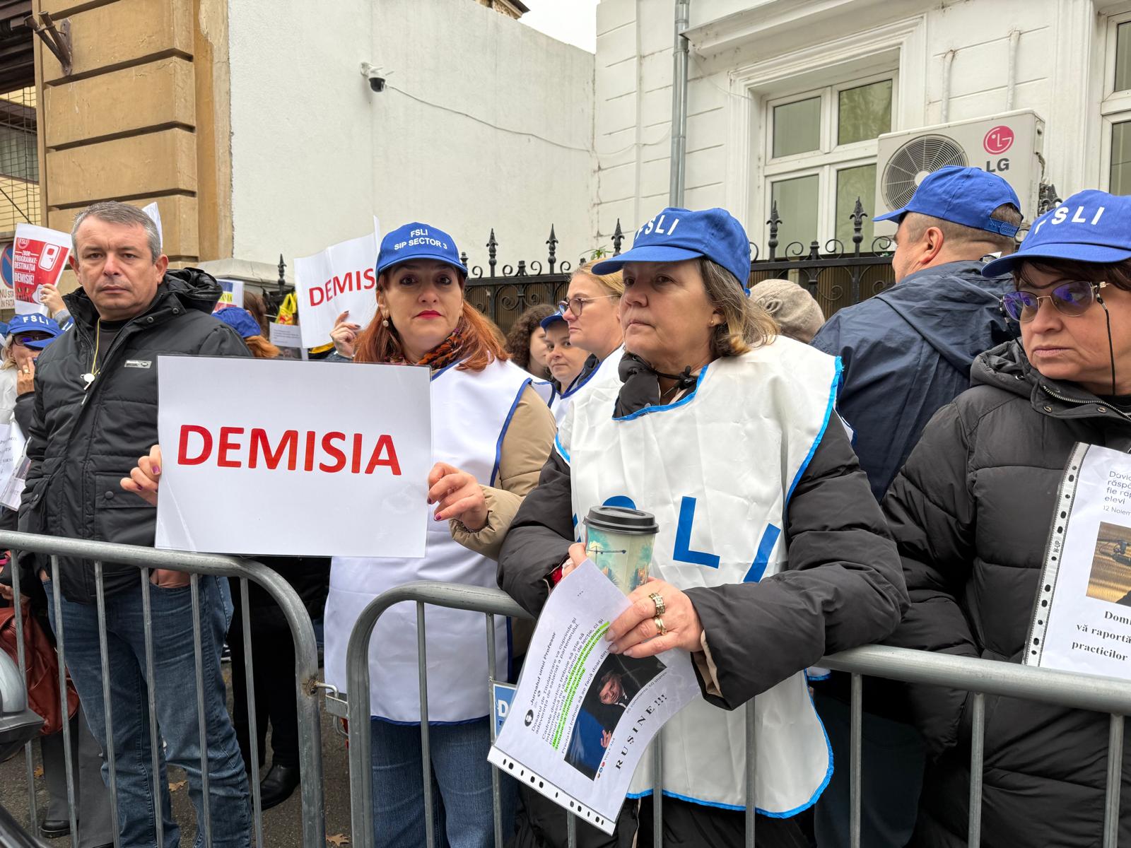 Sindicatele din educație și studenții anunță protest la Guvern pe 4 februarie împotriva măsurilor Guvernului Bolojan