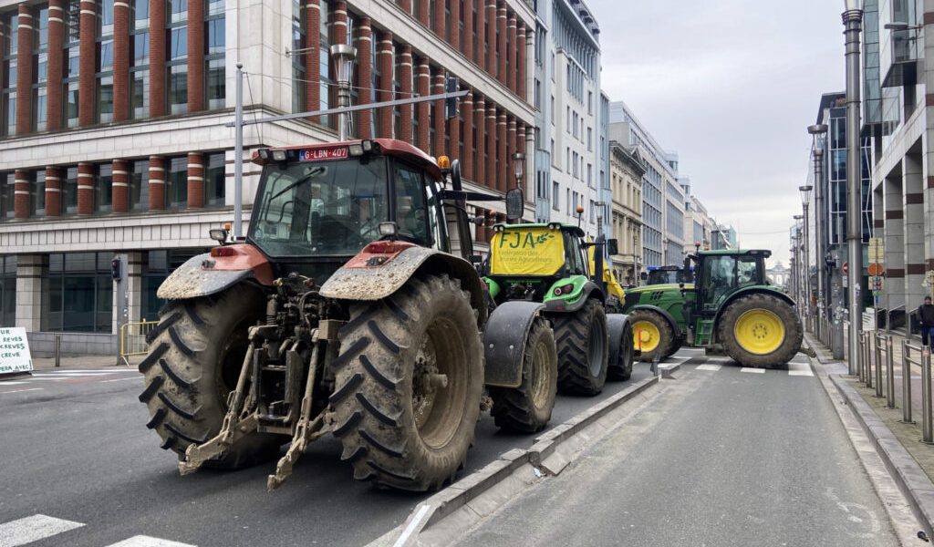 protest-fermieri-europeni-1024x768-1.jpg - PressHub24