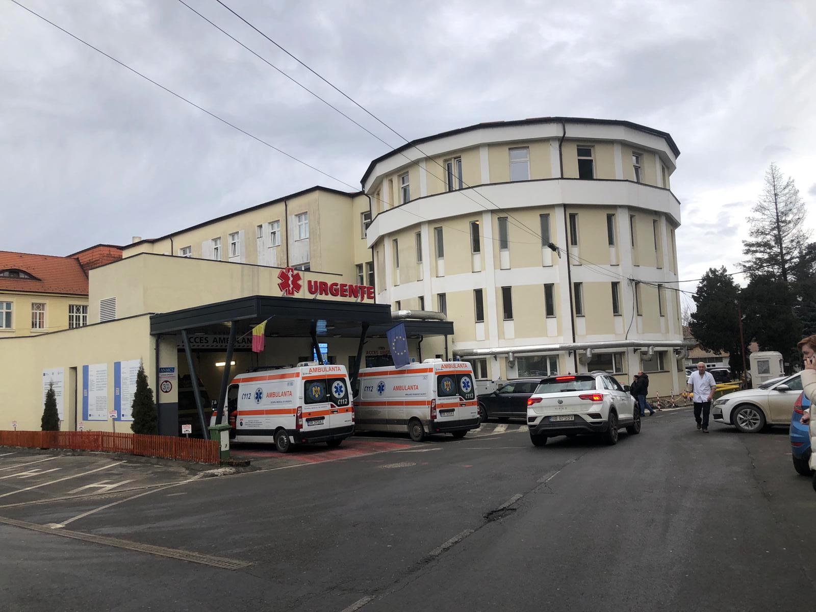 Ortopedia Spitalului Județean Sibiu s-a aglomerat, pacienții așteaptă peste o săptămână pentru operație