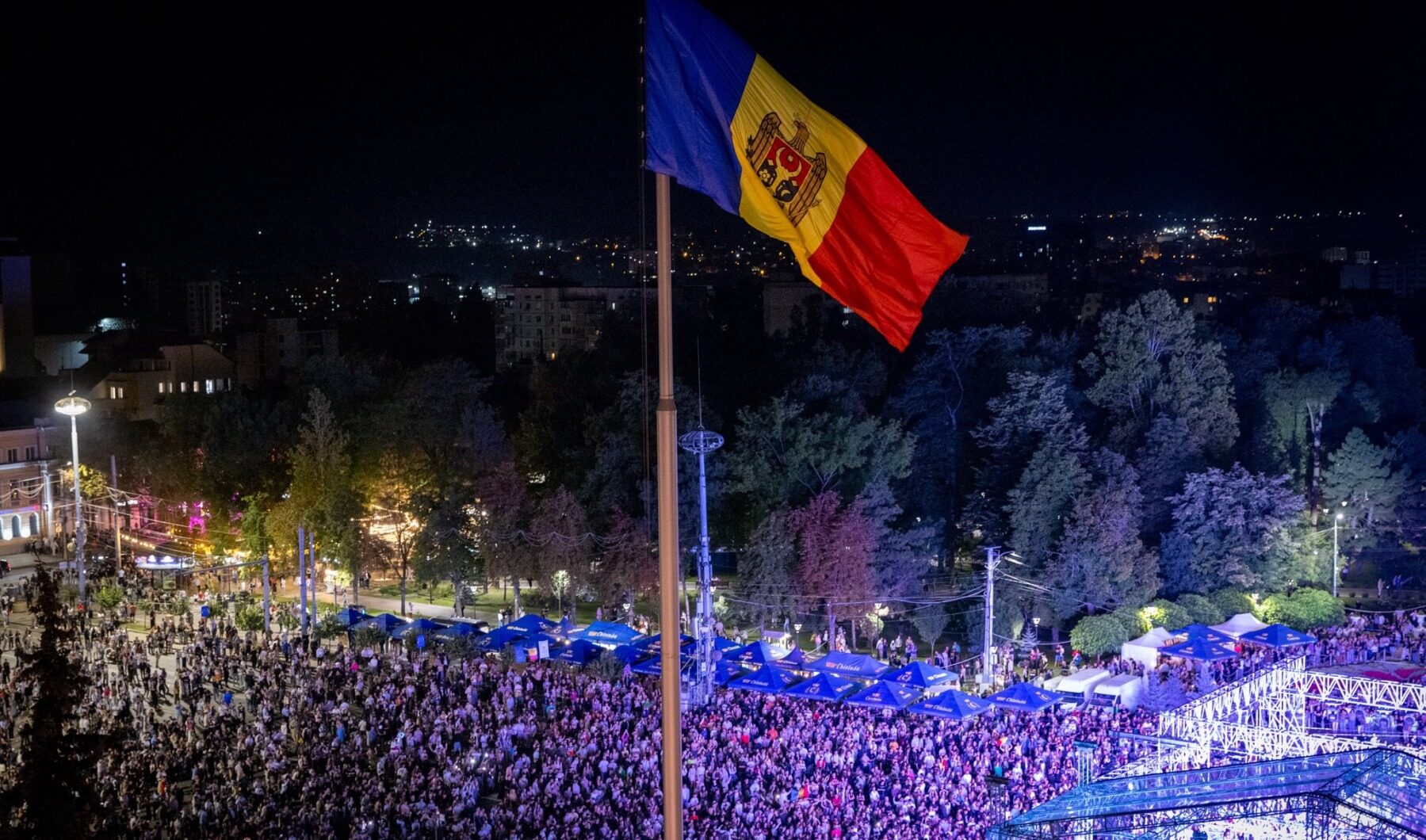 România pregătită să discute scenariul unirii, afirmă Eugen Tomac