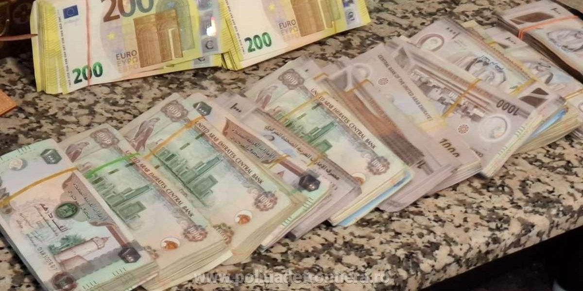 teancuri-de-bani.jpg - PressHub24