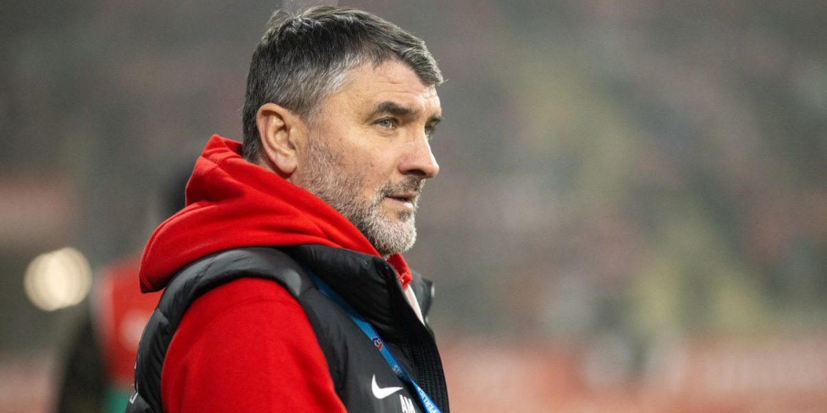 uta-arad-dinamo-bucuresti-superliga-superbet-20122025.jpg - PressHub24