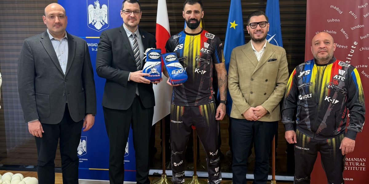 Bogdan Stoica a ajuns la Tokyo pentru K-1 World Grand Prix Final 8. Revanșă cu Mattia Faraoni în sferturi