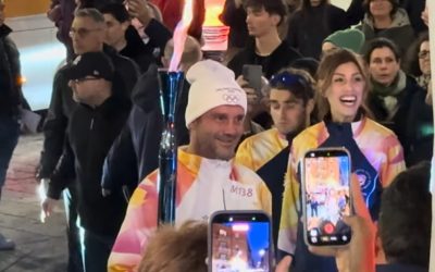 Cristi Chivu a purtat torța olimpică pe străzile orașului Milano