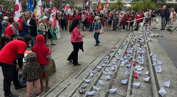 Des petits bateaux pour la flottille à Angers