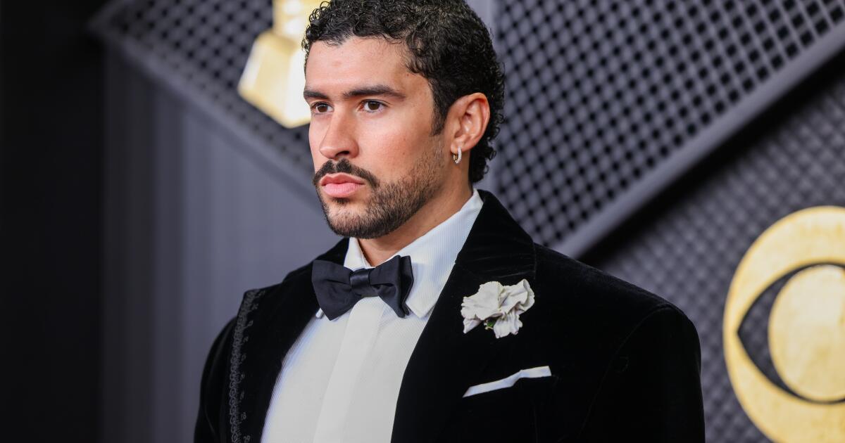 Grammy Awards 2026 live updates: Winners list, red carpet fashion, big performances