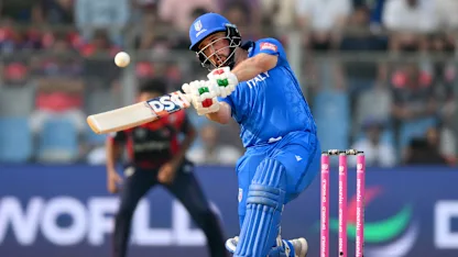 Sri Lanka apply the early grip