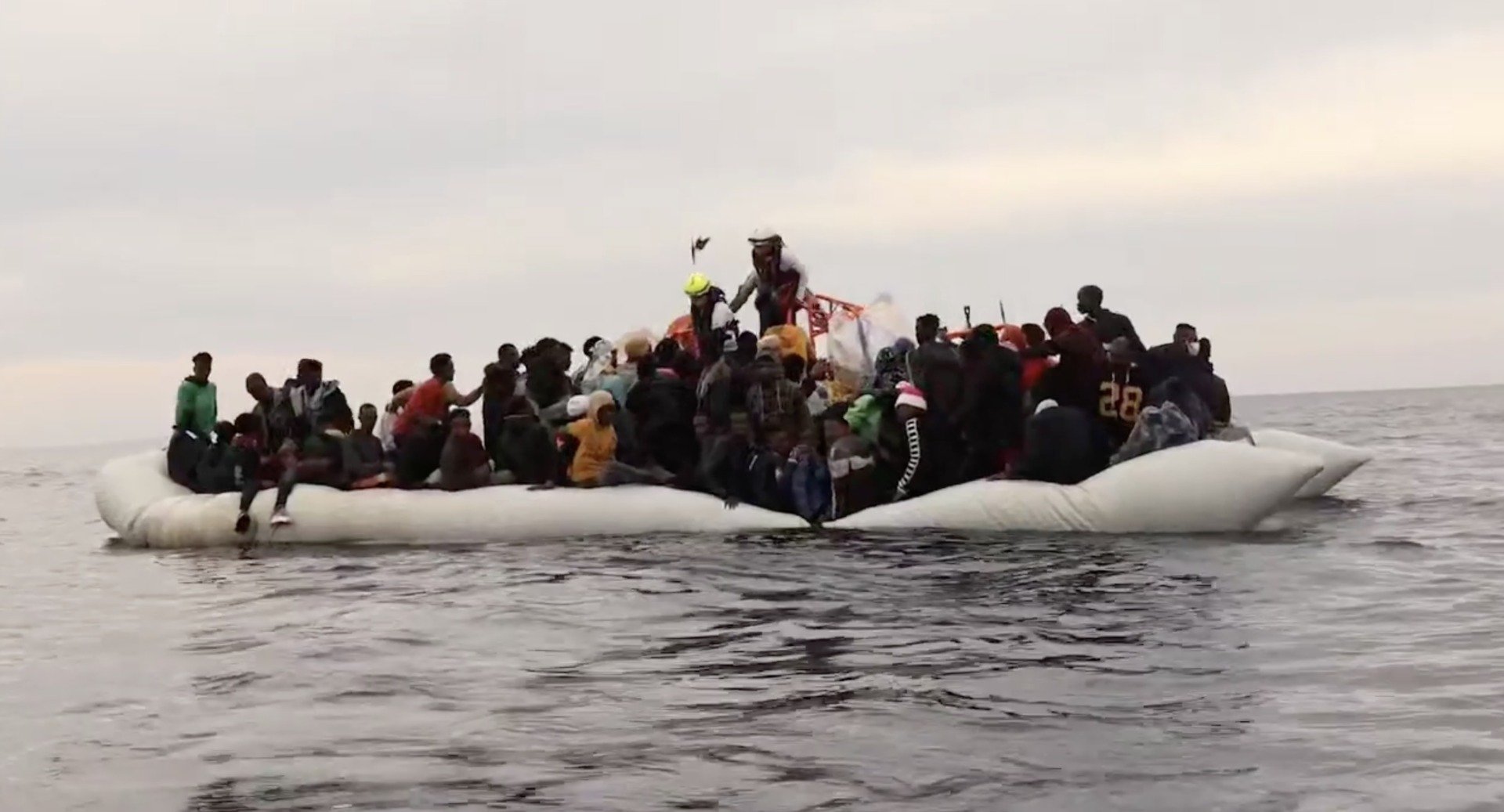 Ciocnire navală mortală: 14 migranţi decedaţi