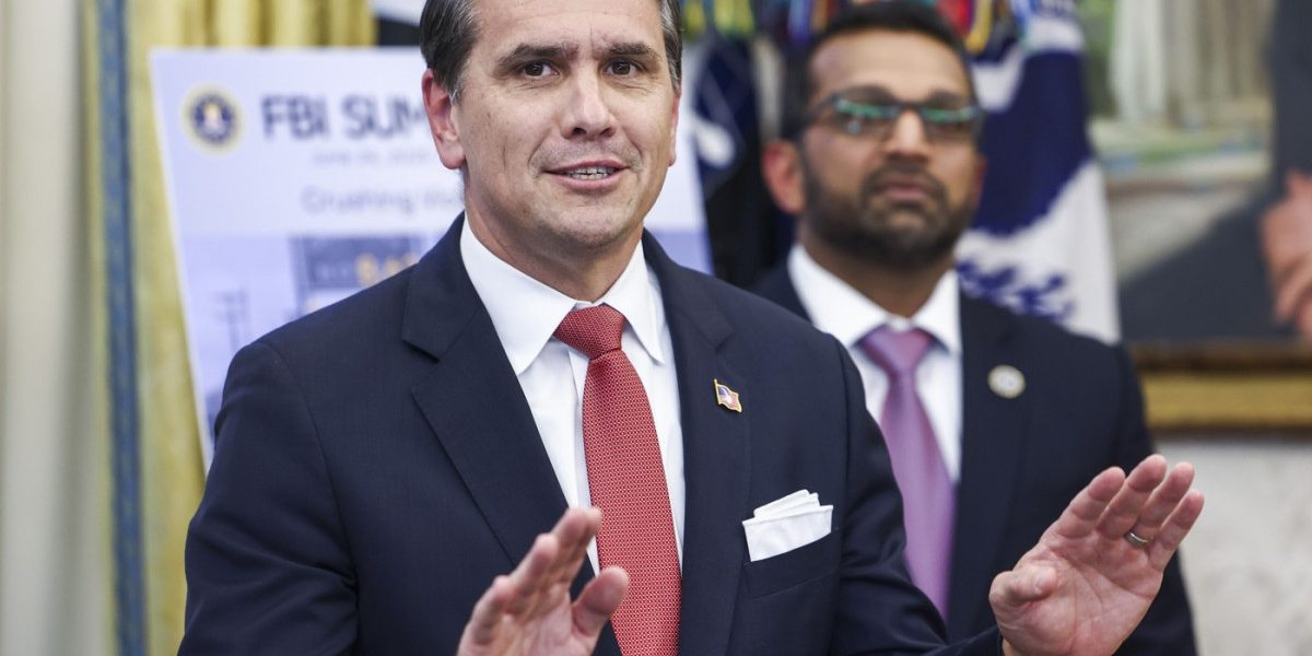 Procurorul general adjunct Todd Blanche semnalează că nu vor fi aduse noi acuzații în cadrul anchetei privind cazul Jeffrey Epstein