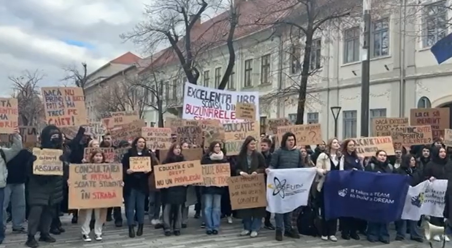 Proteste-studenti-UBB-Cluj.png - PressHub24