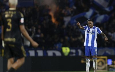 "Este relvado não serve para a I Liga"