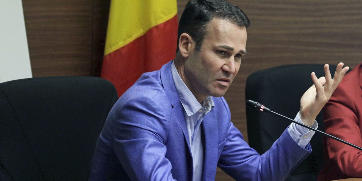 Robert Negoiță anunță că va contesta decizia procurorilor DNA: Nu mai pot să preiau mesaje, sesizări. Vom regla lucrurile în instanță