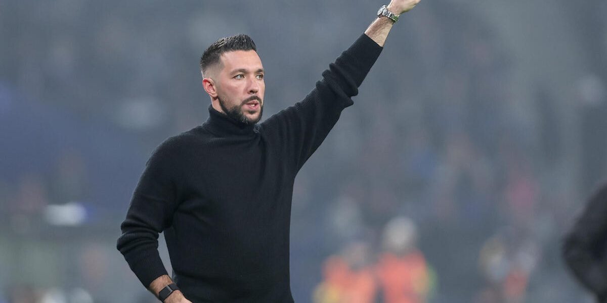 "Convencer jogadores deste nível a defender na sua área..."