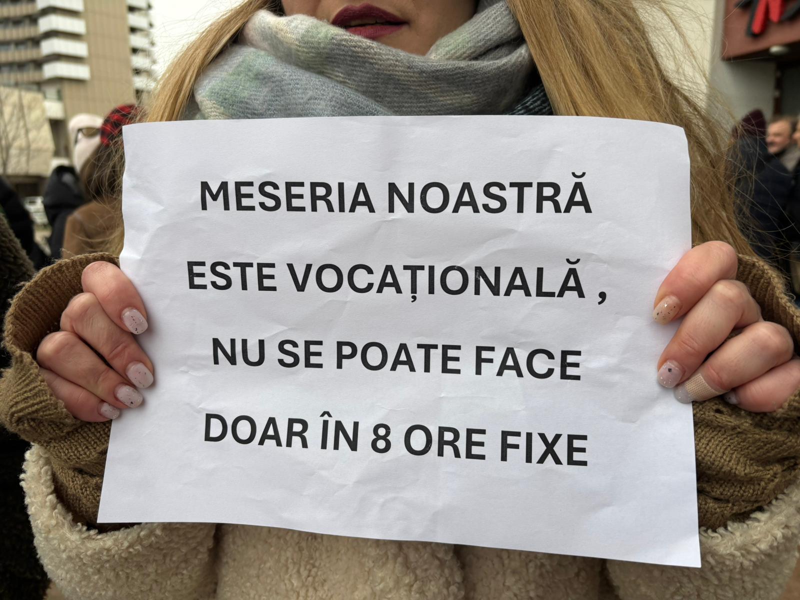 Activiștii protestează după modificarea OG 21/2007 privind evidența timpului de lucru în instituțiile de spectacole