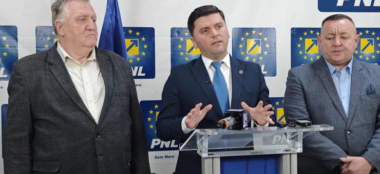 adrian-cozma-conferinta-740x340-1.jpg - PressHub24