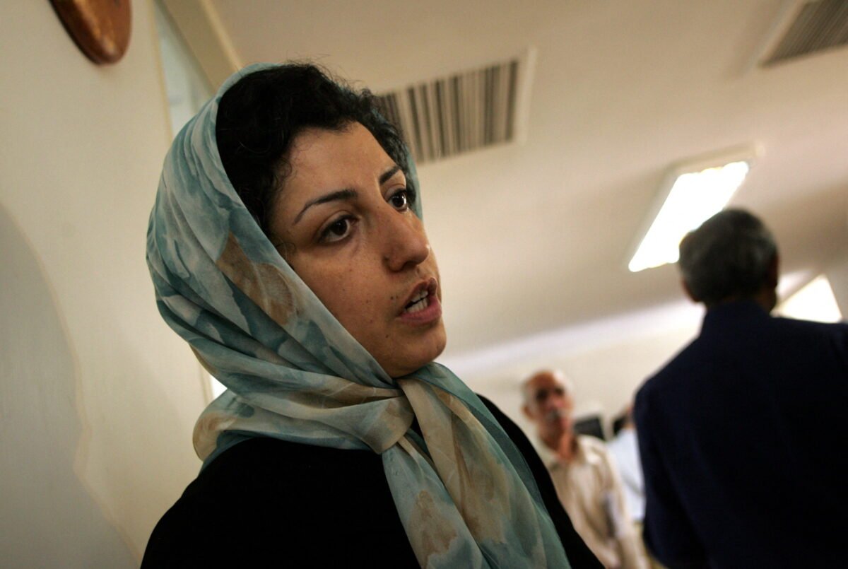 Narges Mohammadi, laureată Nobel pentru Pace, condamnată la 6 ani de închisoare în Iran