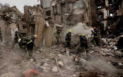 armata-ucraina-razboi-rusia-populatie-civila-civili-tancuri-bombardamente2.jpg - PressHub24