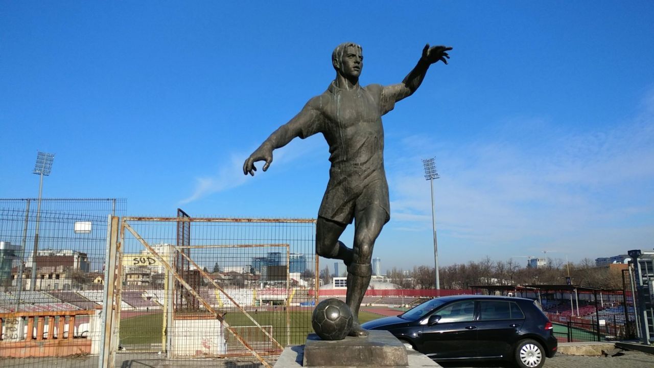 Statuile legendelor Dinamo au fost mutate; soarta sculpturii lui Hîldan.