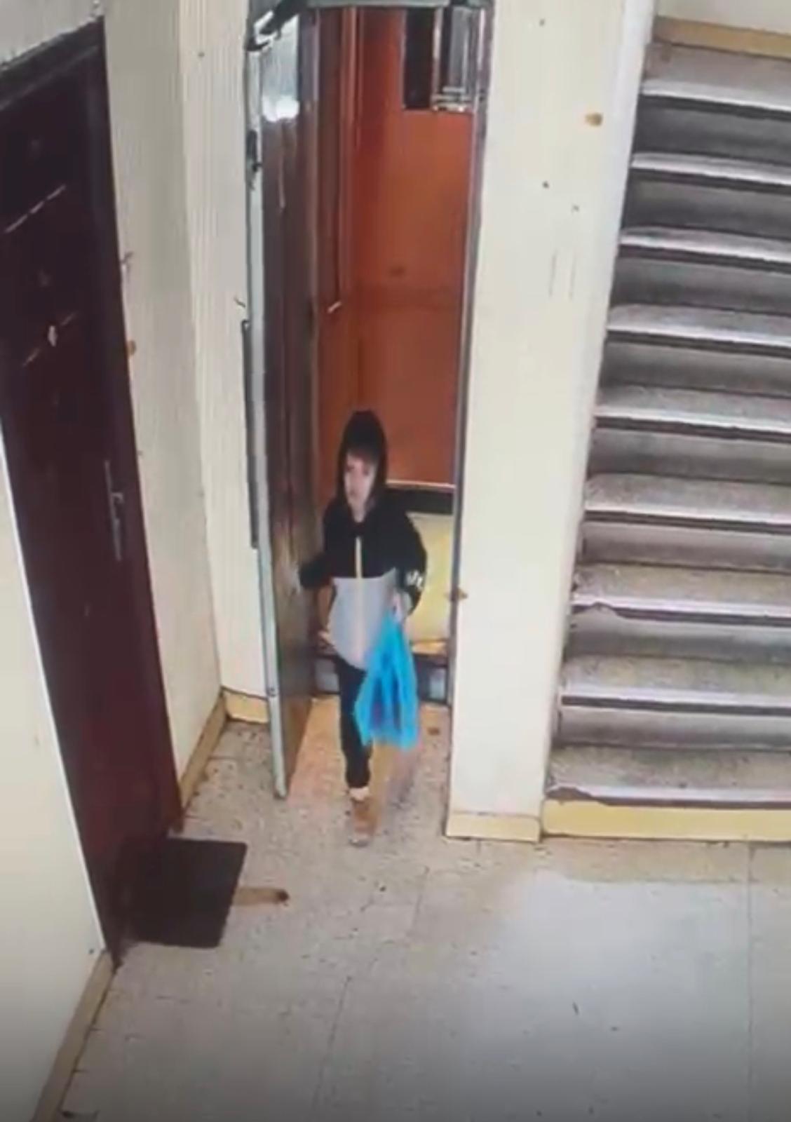 Copil de 8 ani dispărut din Sectorul 4; filmare cu ieșirea din lift