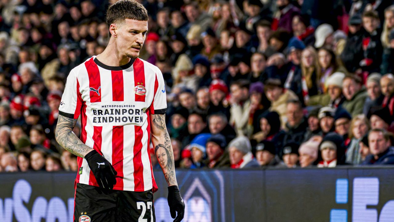 Dennis Man, învins pe teren: adversarul său a strălucit și a căzut