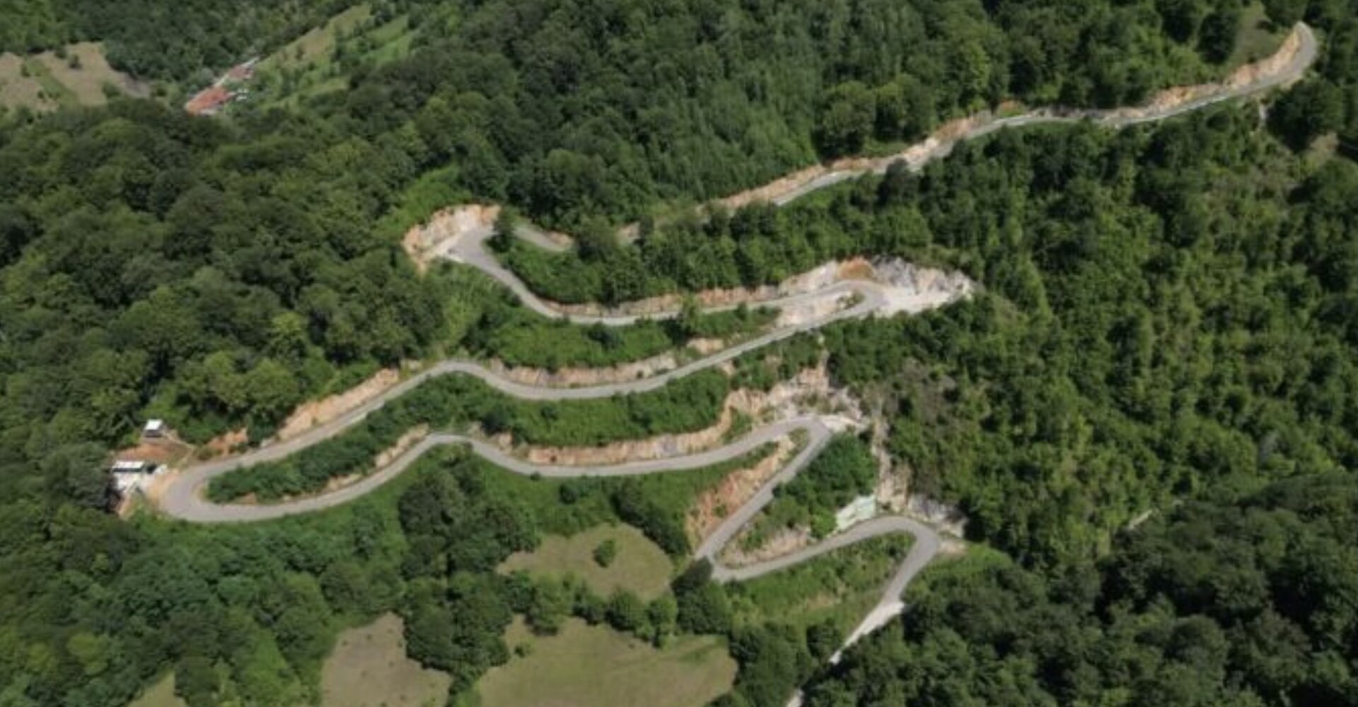 CJ Timiș vrea să construiască aproape 100 milioane euro pentru un drum turistic montan de calibru, rival cu Transfăgărășanul